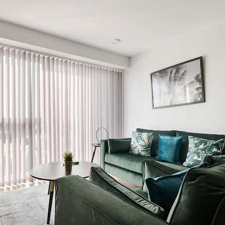 Beautiful 2 Bed Apartment In A Converted Mill Leeds  Dış mekan fotoğraf